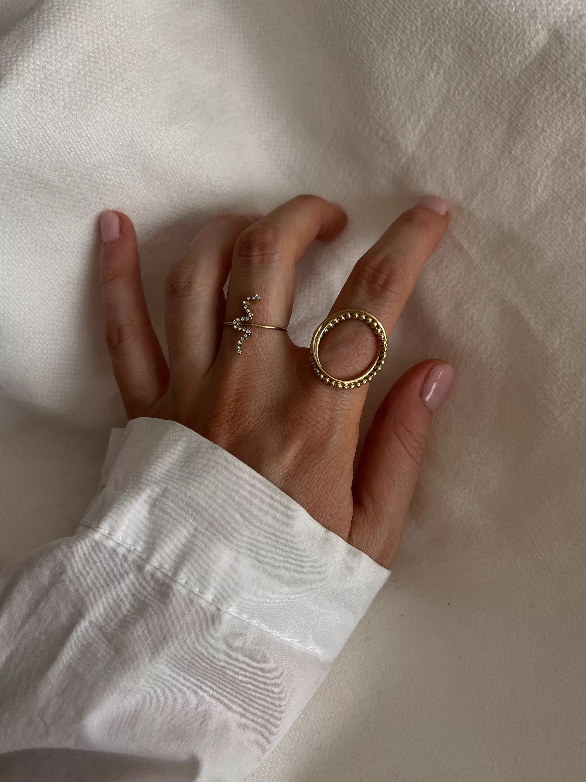 Amyn Ring - -Easy Clothes Best